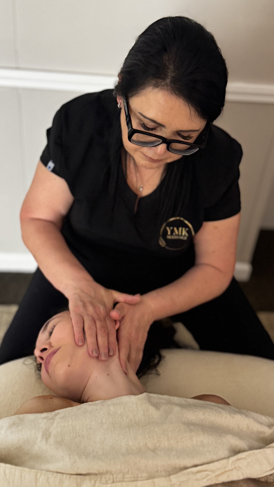 Lymphatic drainage facial massage at YMK Massage in Warminster, PA